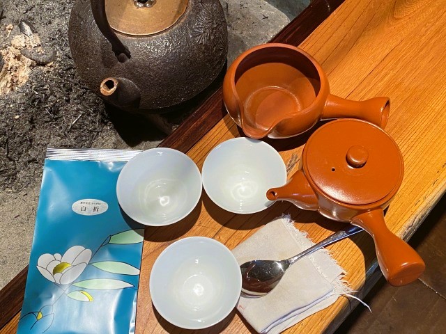 白折の淹れ方（お湯）準備物